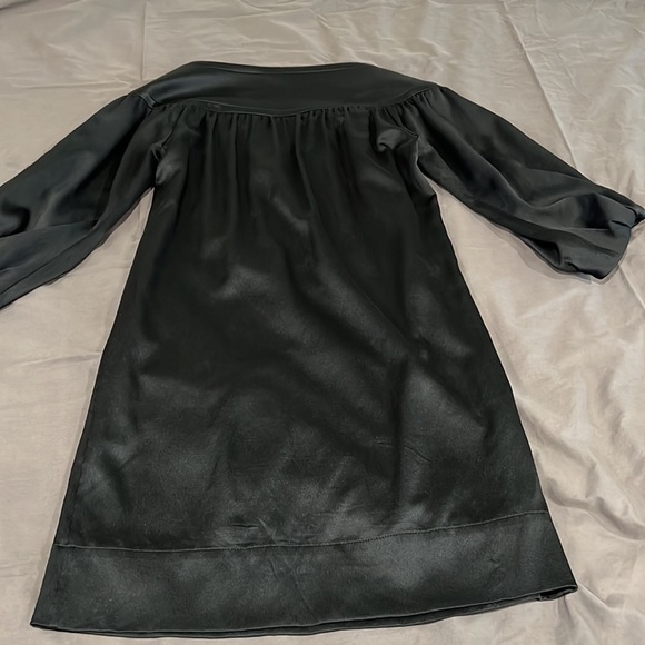 DVF Rich, crepey silk blend DVF dress - Picture 4 of 5